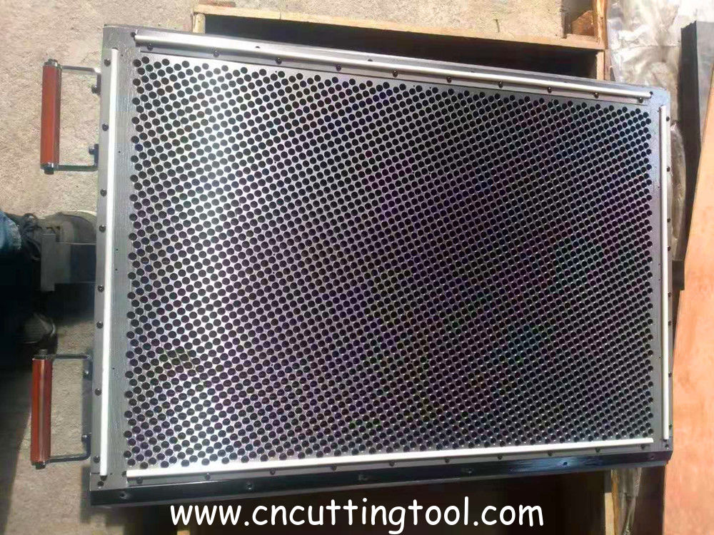 Automatic die cutting and foil stamping machine honeycomb chase plate