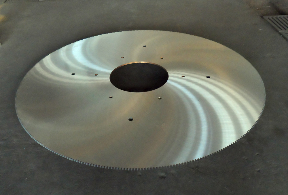 1800mmx12mm HRC5663 hot saw blade for cold cutting of beam, channel