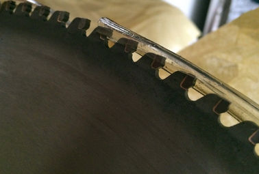 80CrV2 Carbide Tungsten Circular Saw Blade for Stainless Steel Cutting