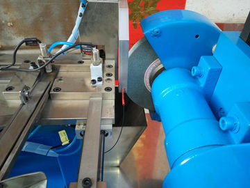 Automatic radian grinding machine for diamand segments of stone cutting saw blade