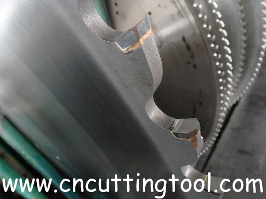 Aluminum Cutting TCT Saw Blade with 90Z Teeth Number 8CrV Body 43 Diameter 710mm