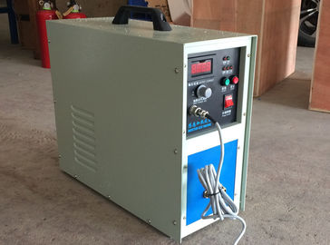 Automatic feeding solder, brushing flux,rotate saw blade segment brazing machine