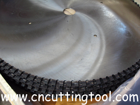 Auto brazing stand with photoelectric system for diamond segments for granite cutting