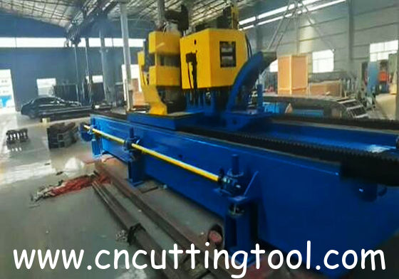 Fully automatic two blade CNC flying cold saw for large diameter tube