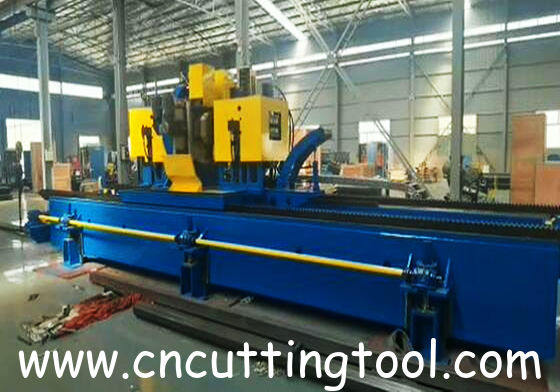 Fully automatic two blade CNC flying cold saw for large diameter tube