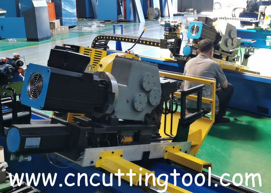 Tube and pipe mill automatic servo motor control flying cold cut machine