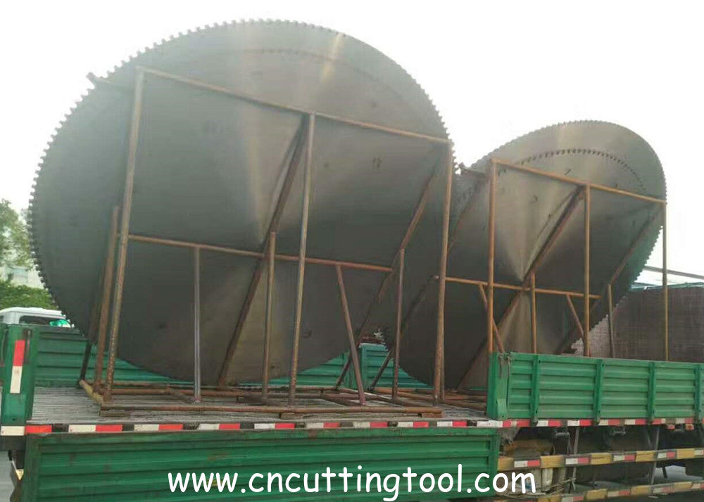 Quarry stone cutting diameter 3000 mm material 75Cr1 diamond saw blank and steel core