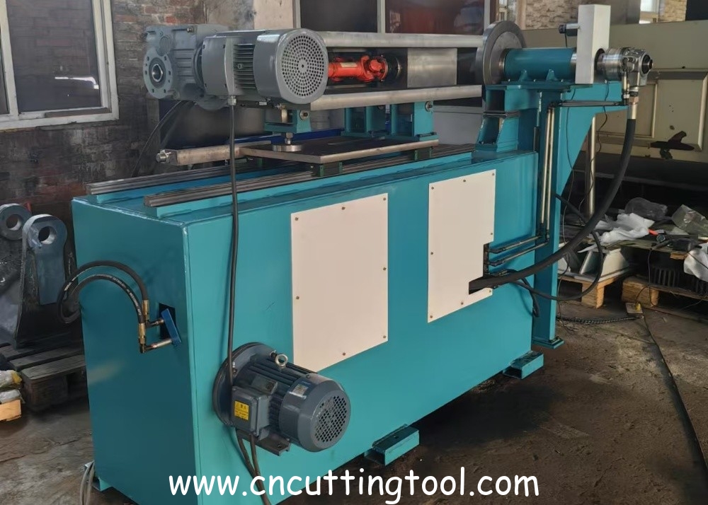 Steel cores and saw blade rolling straight machine and tension measuring device