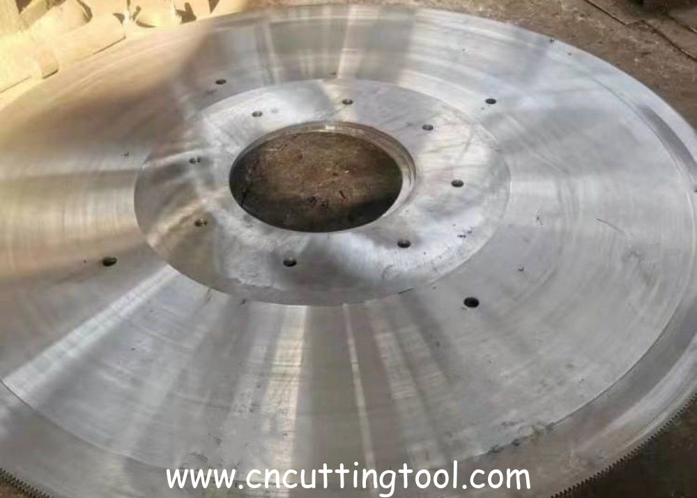Up To 1000 Degrees Fahrenheit Heat Resistant Saw Blade Tungsten Carbide Steel Material for Durability