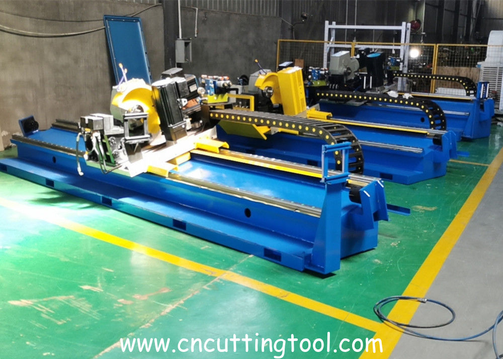 Tube and pipe mill automatic servo motor control cold cut machine