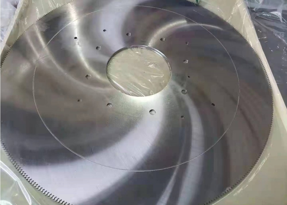 Hot rolling mills manganese steel grade smooth cut flat hot saw blade