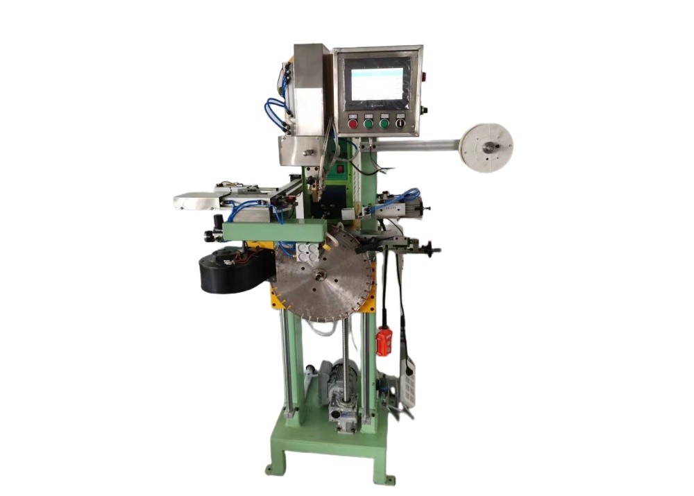 Diamond segment welding machine with auto feeding segment and flux